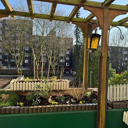 Appartamento 200 Qm Wohnug Mit Sonnenterrasse Und Wintergarten